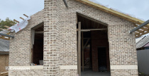 Строящийся дом с применением кирпича Rightbrick Виллем в г. Ростов