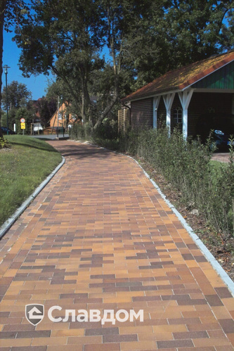 Тротуар с применением клинкерной брусчатки Penter Mediterrano