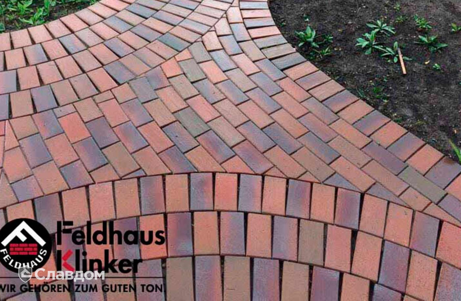 Внутренний дворик с брусчаткой Feldhaus Klinker P405 gala alea