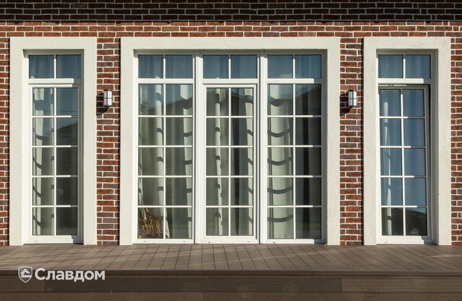 Частный дом с облицовкой плиткой Roben Formback Buntgeflammt