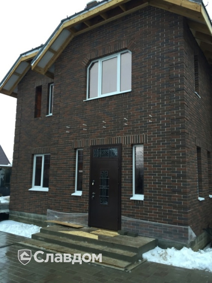 Частный двухэтажный дом с облицовкой кирпичом КС-Керамик Бавария микс кора