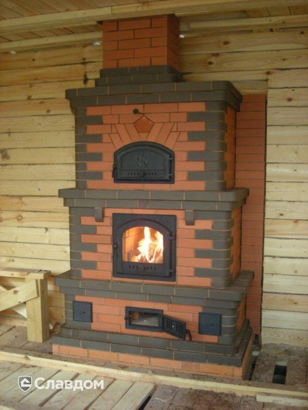 Печь с применением облицовочного кирпича Lode JANKA +BRUNIS+BRUNIS F15