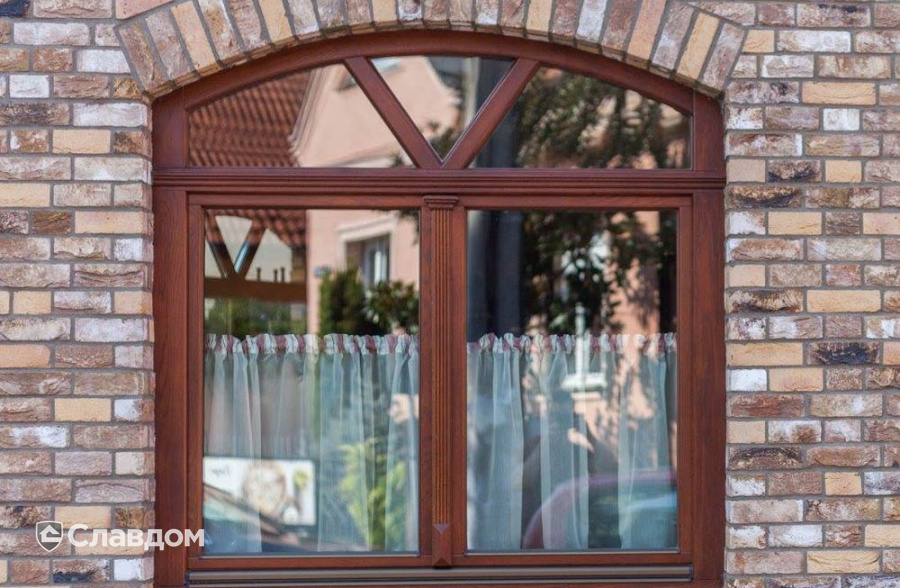Кафе "New York" с применением керамического кирпича ENGELS HANDFORM Royal Emmerald
