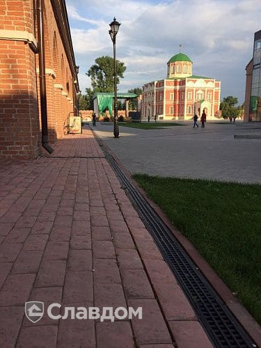 Поверхностный водоотвод Standartpark на территории Тульского кремля