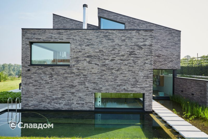 Частный дом в Хюльденберге с облицовкой кирпичом Terca Iluzo Grijs-zwart