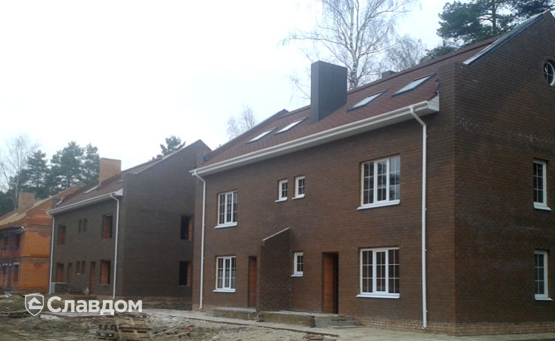 Таунхаус с облицовкой кирпичом КС-Керамик Шоколад кора