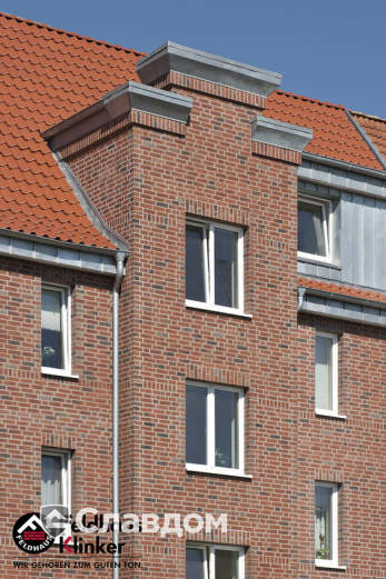 Многоэтажный жилой дом с облицовкой кирпичом Feldhaus Klinker 752 vascu ardor carbo