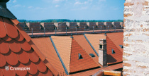 Замок с крышей из черепицы Creaton Biber Klassik Naturrot
