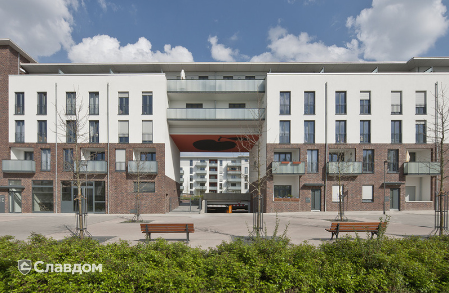 Жилой комплекс с облицовкой кирпичом Feldhaus Klinker 769 vascu cerasi legoro
