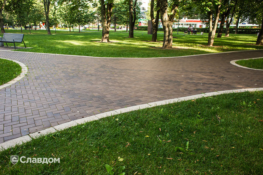 Гончаровский парк в Москве с применением клинкерной брусчатки Penter Titan braun-anthrazit
