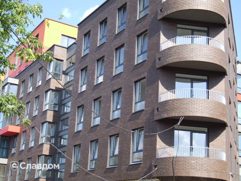 Жилой комплекс с облицовкой кирпичом Terca Terra гладкий