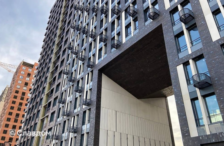 ЖК "Западный порт" с облицовкой фасадной плиткой Stroeher