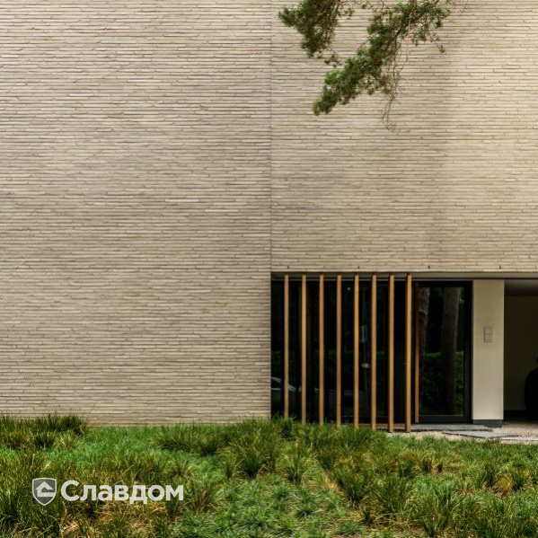 Частный дом в Бонхейдене с облицовкой кирпичом Terca Polaris Wasserstrich Spezial Grijs