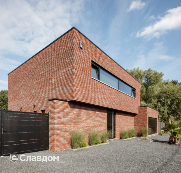 Частный дом в Сен-Гилене с облицовкой кирпичом Terca Paarsblauw