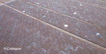 Площадь в Мидделхарнисе с применением брусчатки Penter Oliva bezand DF
