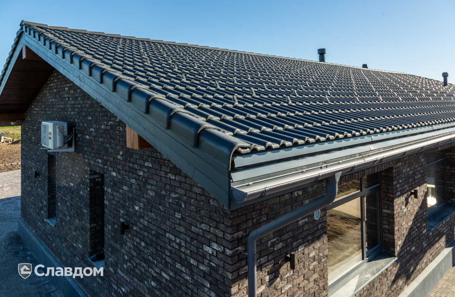 Частный дом с облицовкой из кирпича Тандем Данилово