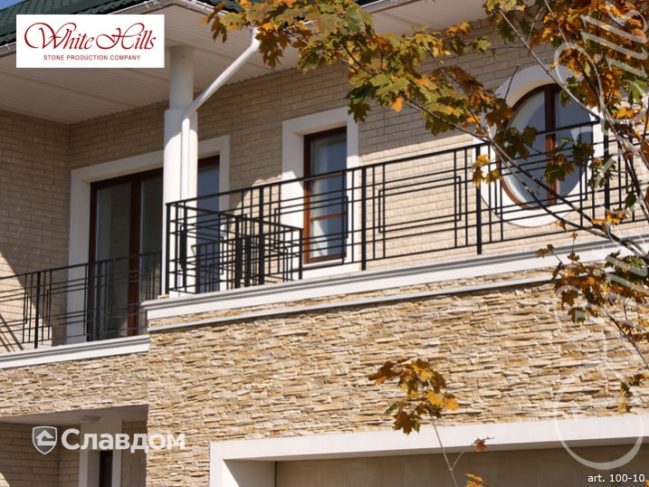 Фасад жилого дома с использованием облицовочного камня White Hills Кросс Фелл 100-10