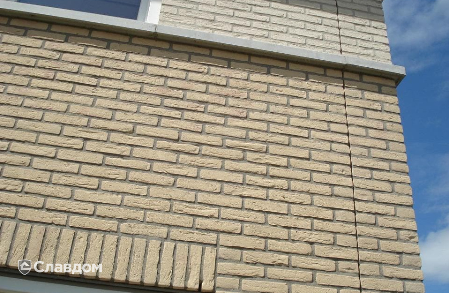 Коттедж с облицовкой кирпичом Terca Geel