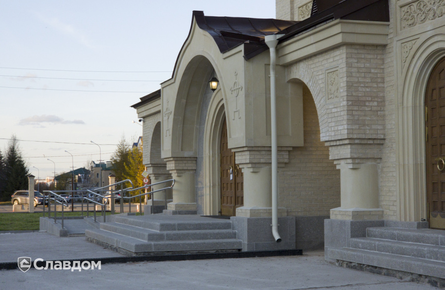 Храм Николая Чудотворца в городе Нерюнгри