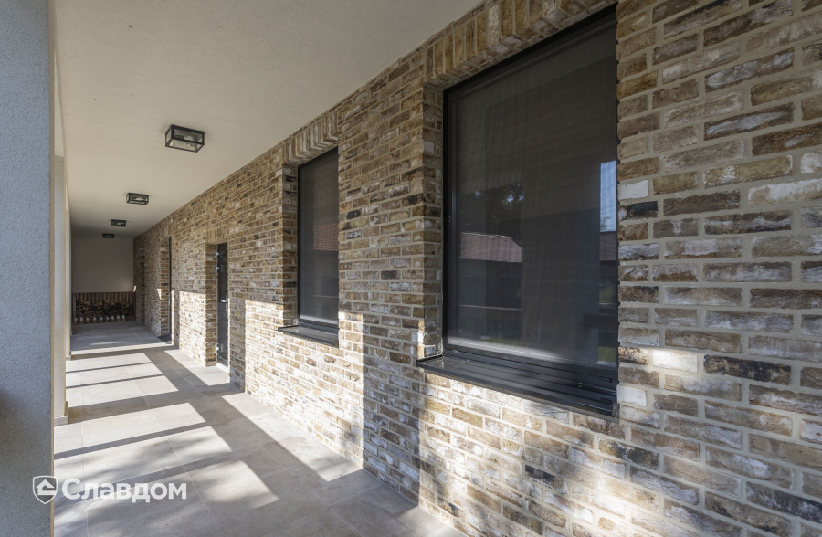 Ресторан с применением керамического кирпича ENGELS HANDFORM Barnsteen