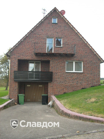 Двухэтажный коттедж с мансардой с облицовокой кирпичом Terca Milano