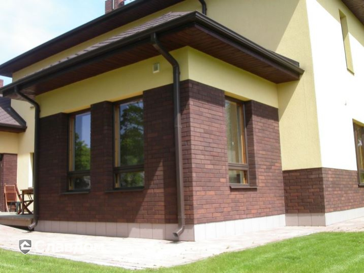 Таунхаус с облицовкой кирпичом Terca Terra шероховатый