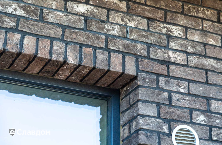 Частный дом с облицовкой из кирпича Тандем Данилово