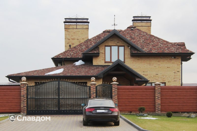 Частный дом в г.Набережные Челны с облицовкой кирпичом Terca Valeriaan