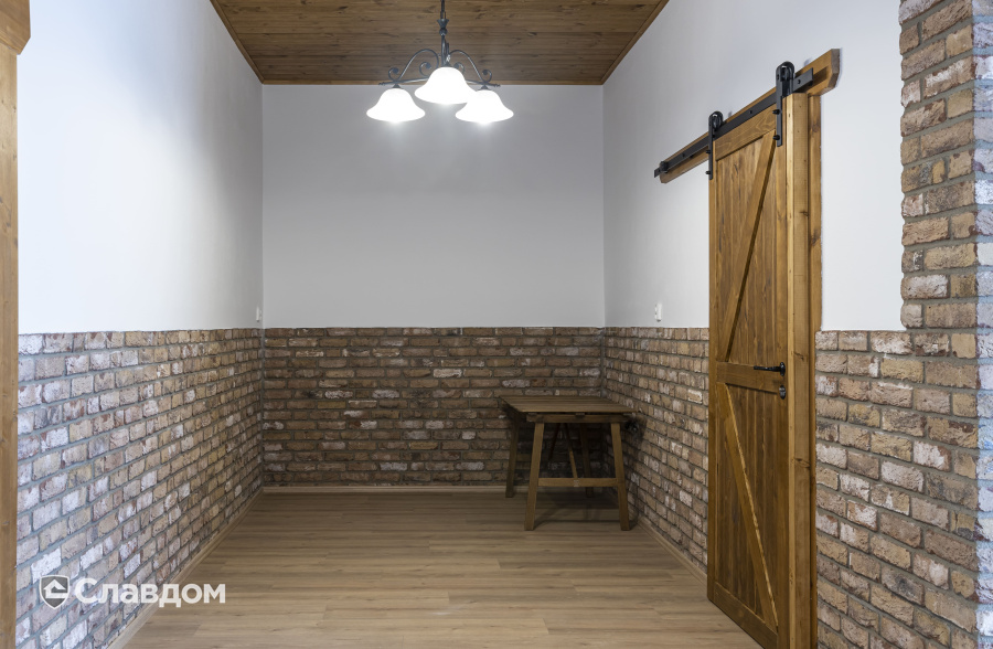 Интерьер ресторана с использованием кирпича ENGELS RETRO Hermitage Antiek