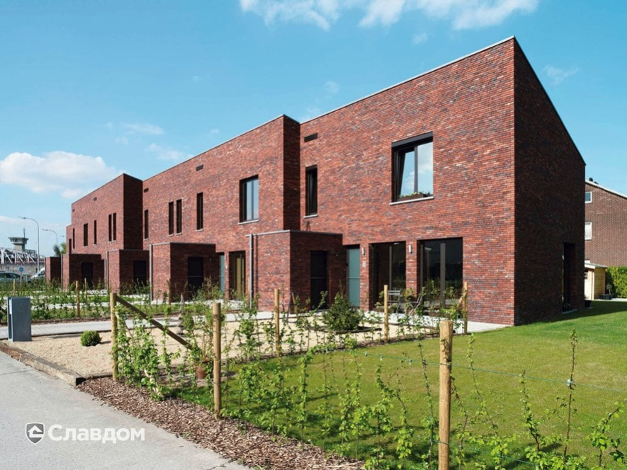 Таунхаус с облицовкой кирпичом Terca Hektiek