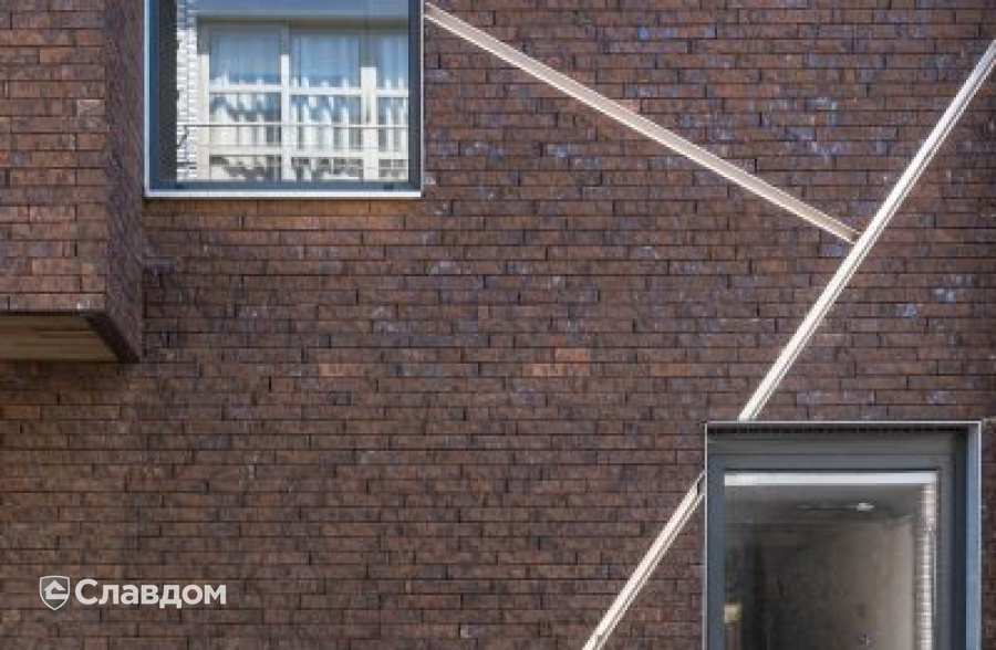 Жилой дом в Виллебруке с облицовкой кирпичом Terca Marono Bruin Extra E1