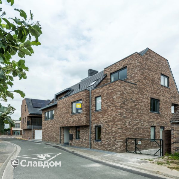 Жилой дом с облицовкой кирпичом Terca Pelham Antique