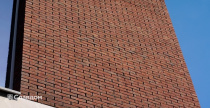 Общественное здание с облицовкой кирпичом Terca Blauwrood Genuanceerd