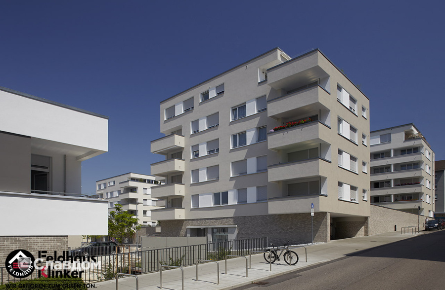 Малоэтажный жилой дом с облицовкой кирпичом Feldhaus Klinker 682 sintra argo blanco