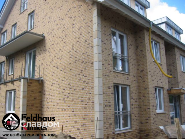 Жилой дом с облицовкой кирпичом Feldhaus Klinker K688 sintra sabioso