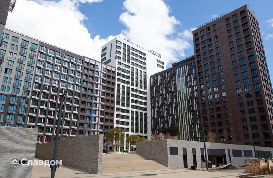 ЖК "Западный порт" с облицовкой фасадной плиткой Stroeher