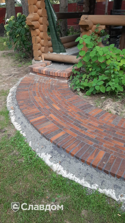 Тротуарная дорожка с мощением брусчаткой Skriabin Ceramics 53