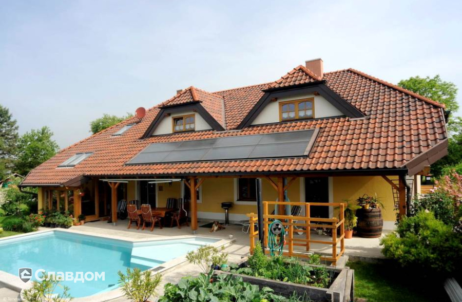Частный дом с черепицей TONDACH Sulm antique engobe