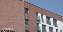 Жилой дом с облицовкой кирпичом Feldhaus Klinker 752 vascu ardor carbo