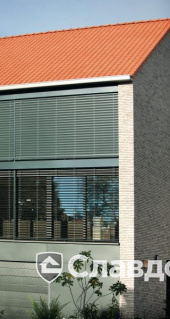 Частный дом с облицовкой кирпичом Terca Branco Genuanceerd