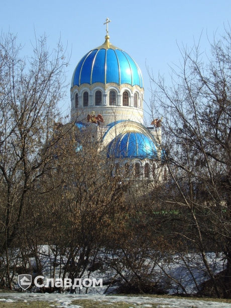 Православный храм с облицовкой кирпичом Terca Kuura гладкий