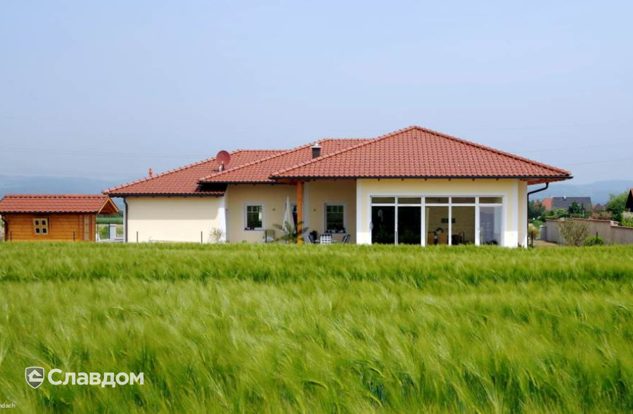 Частный дом с черепицей TONDACH Sulm copper engobe