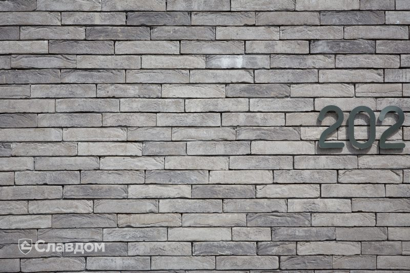 Студенческое общежитие в Генте с облицовкой кирпичом Terca Iluzo Grijs-zwart