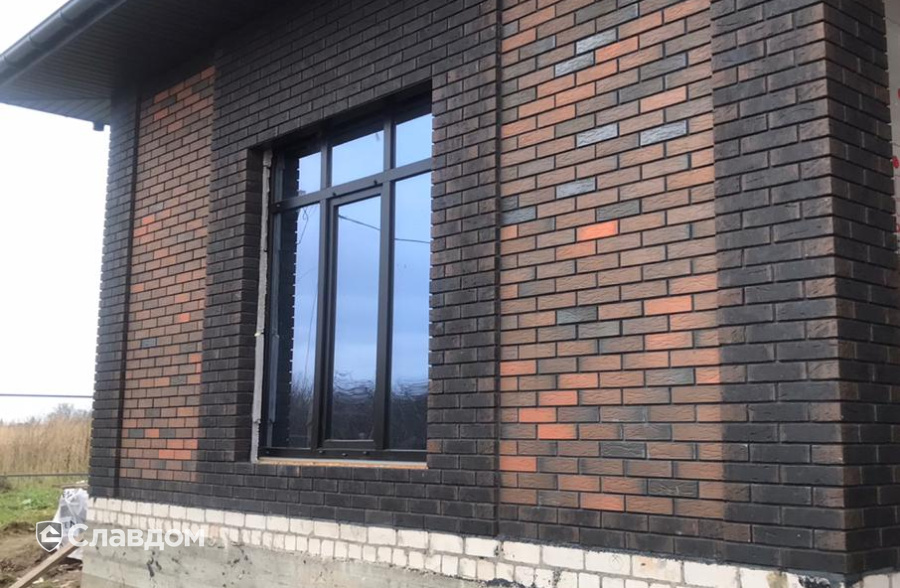 Частный дом с облицовкой кирпичом Konigstein Мангейм Шварц