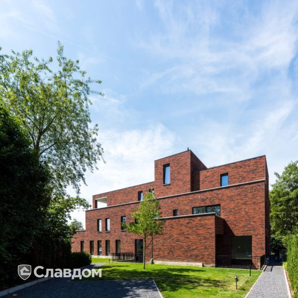 Офис в г.Херзельт с облицовкой кирпичом Terca Iluzo Rood-Bruin