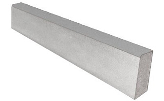 Тротуарный бордюр садовый SteinRus БР 100.20.8R гладкая, серый, частичный прокрас, 1000*200*80 мм