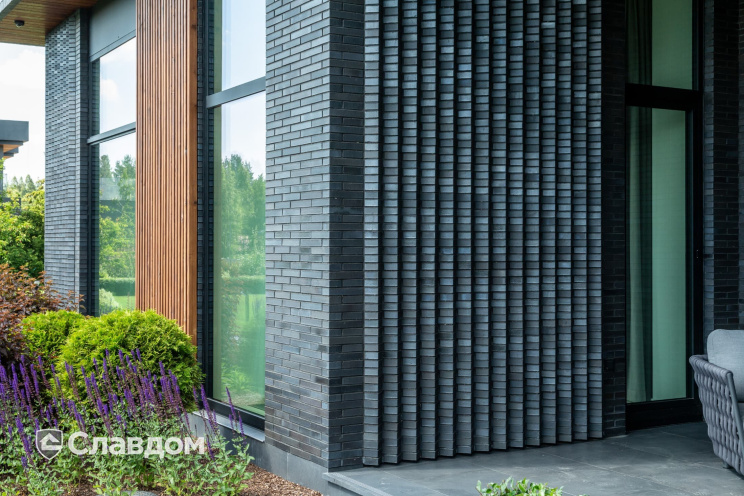 Кирпич клинкерный Muhr 15 Schwarz-bunt Edelglanz гладкий, 290*90*40 мм