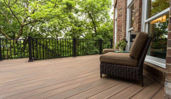 Терасса с мощением доски из ДПК CM Decking