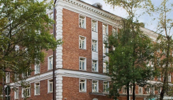 Поликлиника в Москве с облицовкой плиткой Roben Manus java carbon